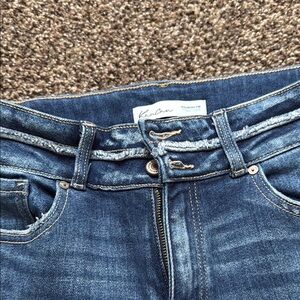 KanCan High Rise Blue Jeans with Distressed Look